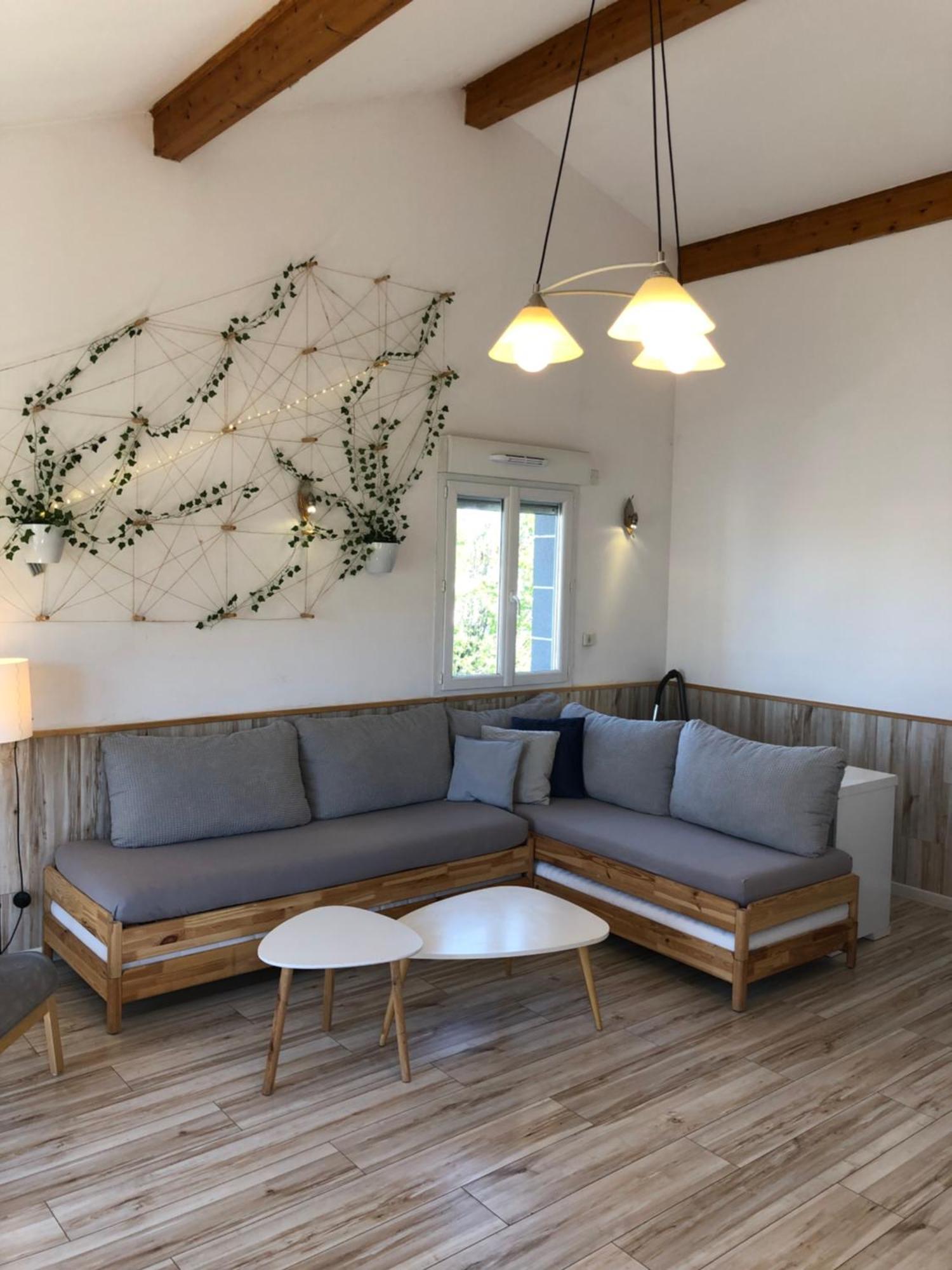 Appartement Lumineux Avec Grande Terrasse Couverte *
